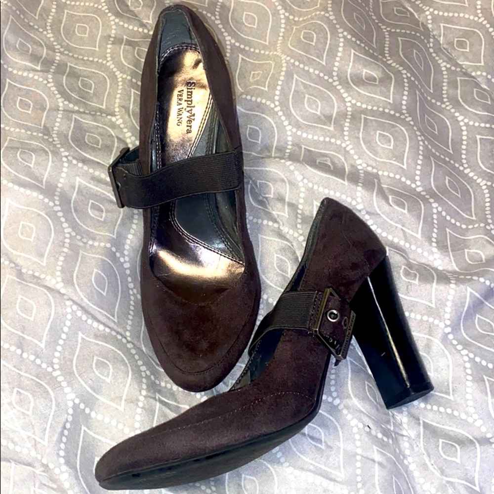 Vera Wang Heels